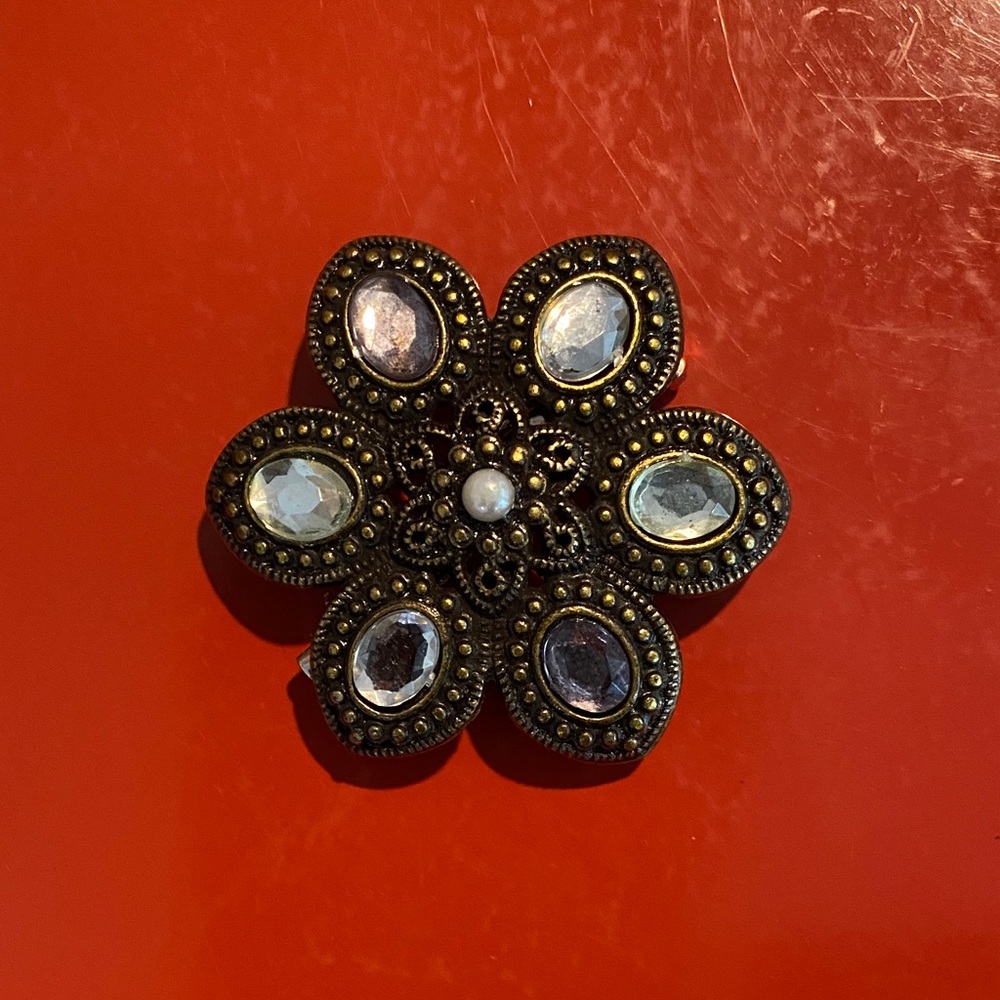 Elegant Bronze CZ Stone Floral Brooch